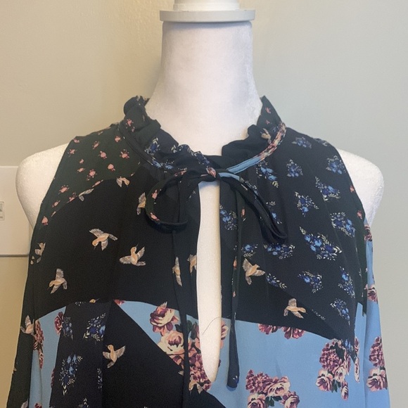 Parker Anastasia Bird Floral Patchwork Cold Shoulder Silk Dress Parker - Picture 2 of 10